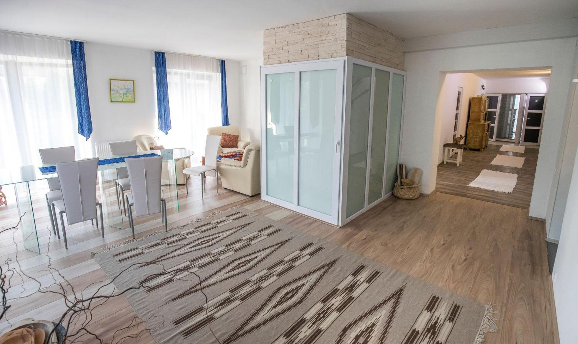 Villa Vamus Vendeg- Es Rendezvenyhaz Vamosszabadi Ngoại thất bức ảnh
